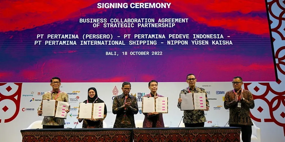 Pertamina International Shipping and NYK Line executives signed a strategic partnership agreement in Bali.