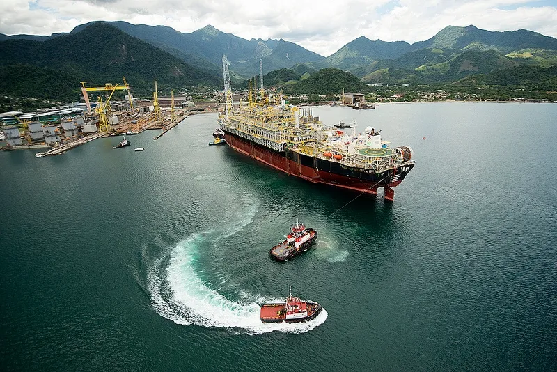 BG FPSO: Making its way to new home offshore