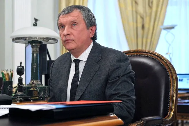 Done deals: Rosneft boss Igor Sechin nets loans for half of TNK-BP deal