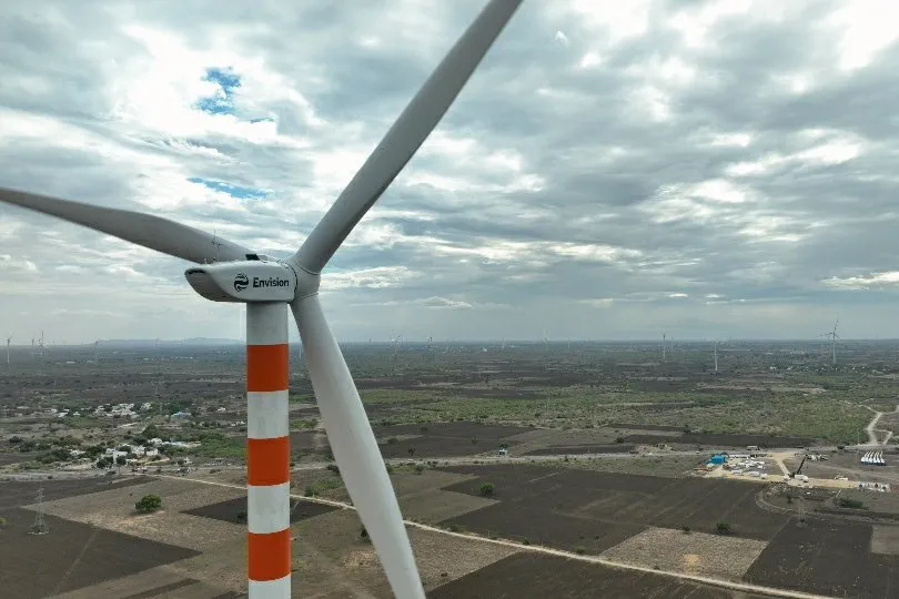 その他 fair wind / FAR EAST SCRAP HEAP COMPANY Vineyard Wind turbine blade sustains damage offshore - The