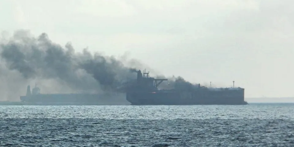 Chinese VLCC involved in fiery South China Sea collision does a