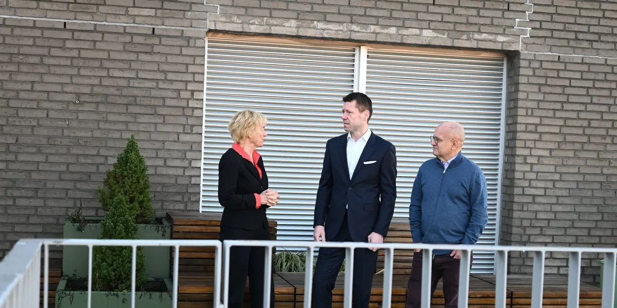 DNB tror at flere lakseselskaper vil bli solgt