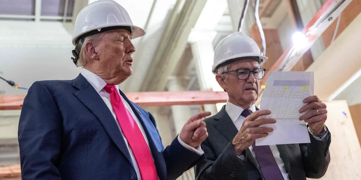 Trump kaller Powell en «sta IDIOT»: – Hvis han fortsetter å nekte, bør styret ta over kontrollen