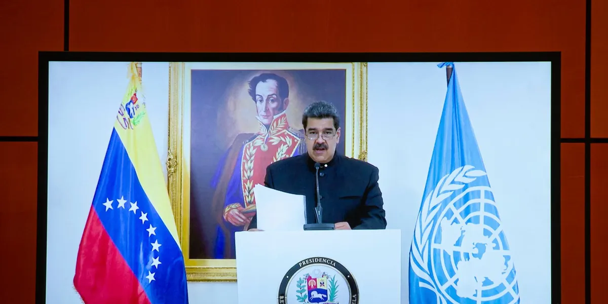 Caution abounds as tankers loiter or U-turn off Venezuela, broker says