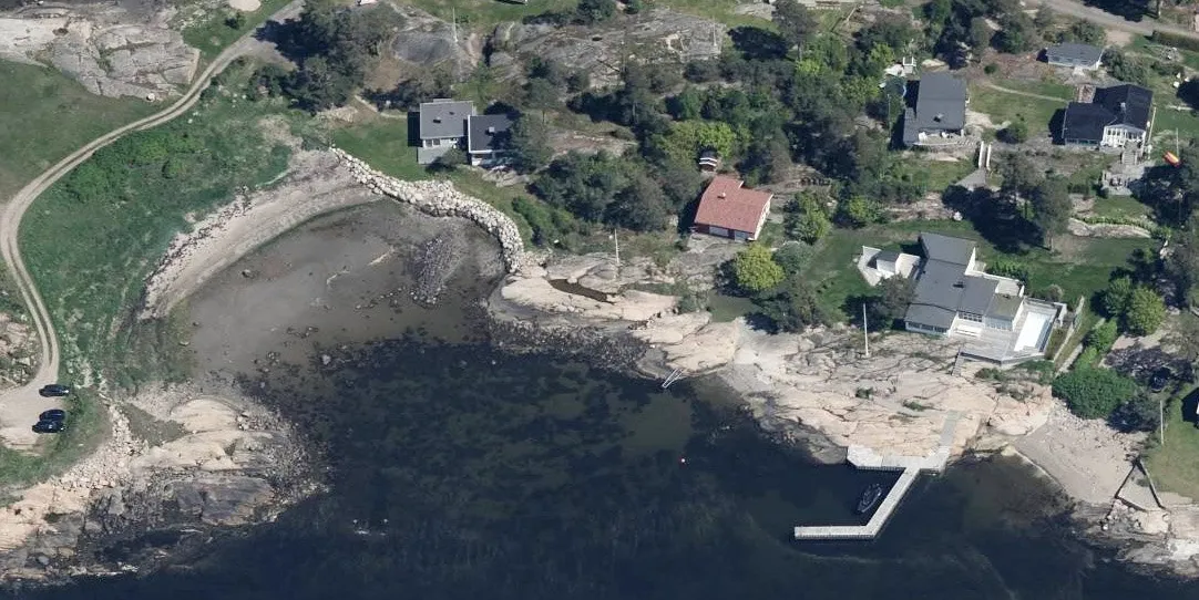 Vil varetektsfengsle Fredrikstad-arkitekt etter bråk rundt milliardærhytte