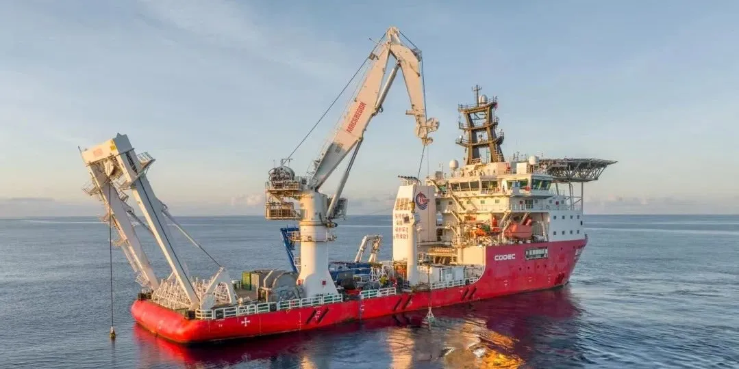 China vessels join forces for Brunei pipeline work