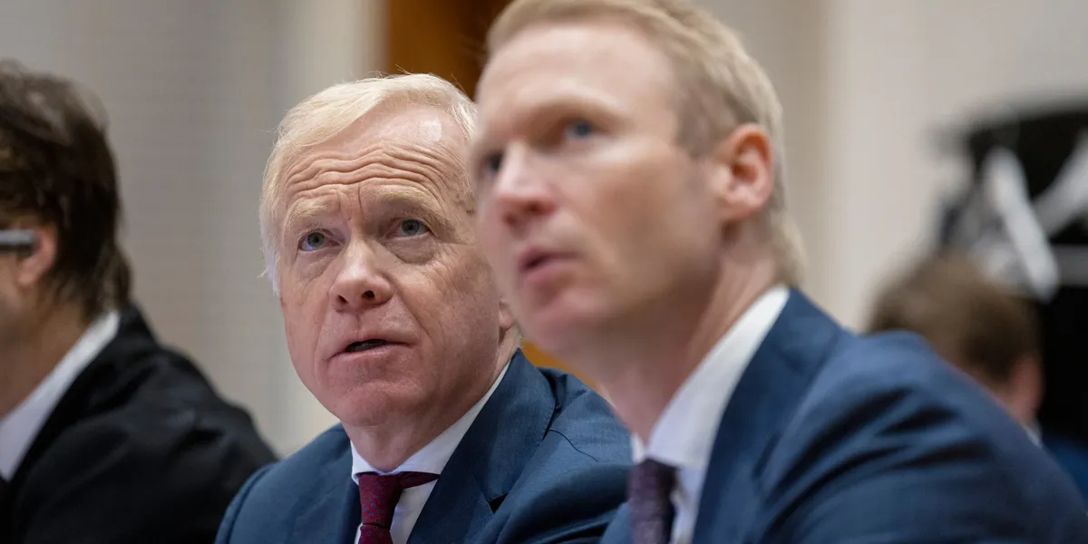 Ekspertvitne skulle velte Røkke-plan for Sveaas: – Var det 10,3 du ville ha i verdi?