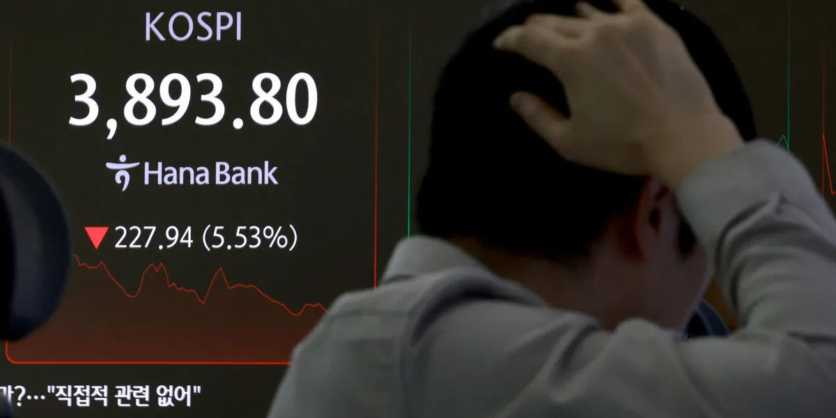 Kraftig børsfall i Asia etter KI-smell – frykt for overopphetet marked