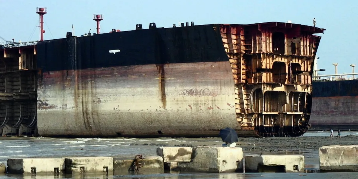 Chinese shipowner scraps bulker converted from Greek tanker