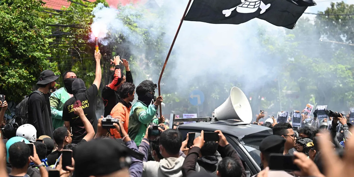Politikernes luksusprivilegier kaster Indonesia ut i kaos