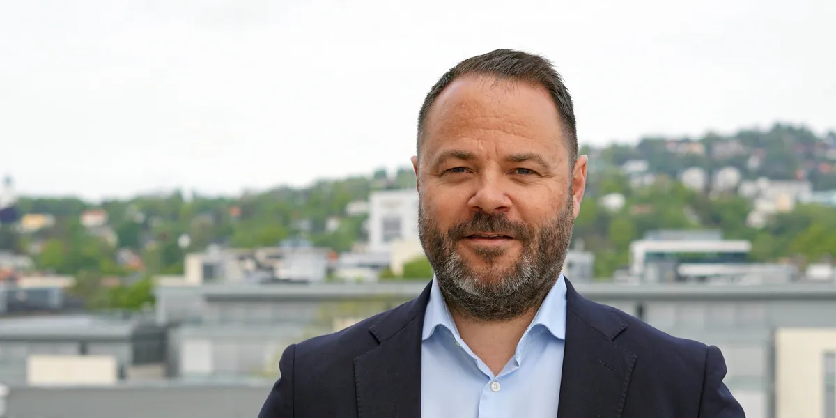 Selskapet han var sjef for avvikles. Nå blir han direktør for vind