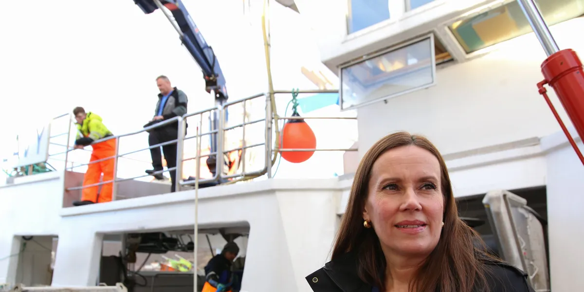 Holder døren på gløtt for eksport av stygg fisk