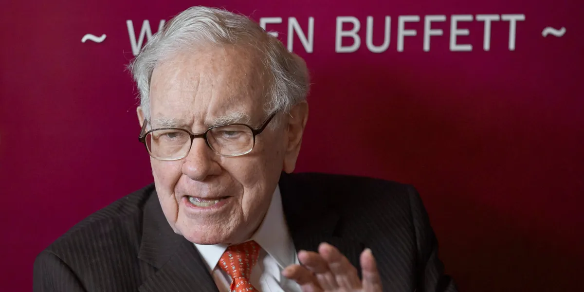 Warren Buffett i ferskt brev: – Jeg blir stille. På en måte