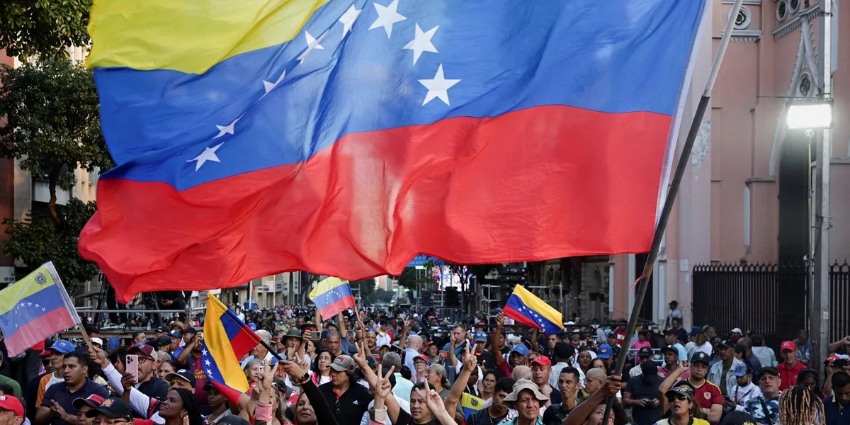 Oljeprisen faller etter USA-aksjon i Venezuela: – Mer negativ stemning enn på ti år