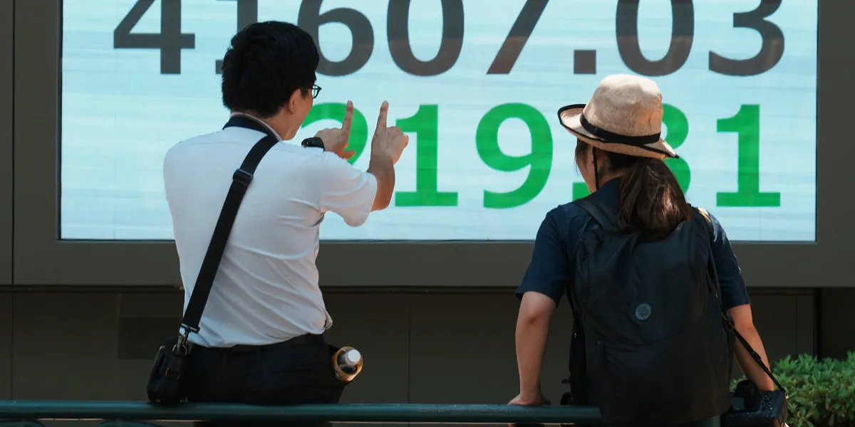 Markedsuro ved Asia-børsene før nye tollsatser innføres – USA og Japan uenige om 550 mrd. dollar-avtale