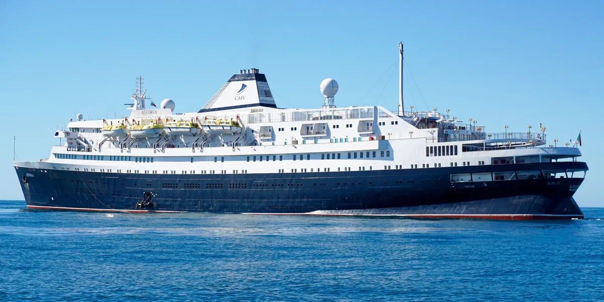 洋楽 Maltese  Who Is Cruising The Cruiser 063f8ccd3e6c454ebddbecf8711397