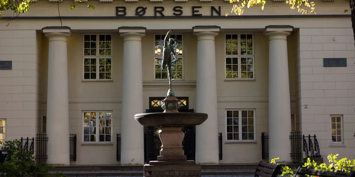 Børsyndling faller kraftig på børs – mer enn 30 mrd. blåst bort