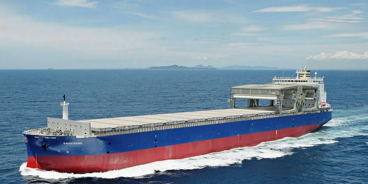 Masterbulk sells final two 1980s-built bulkers for recycling in Alang