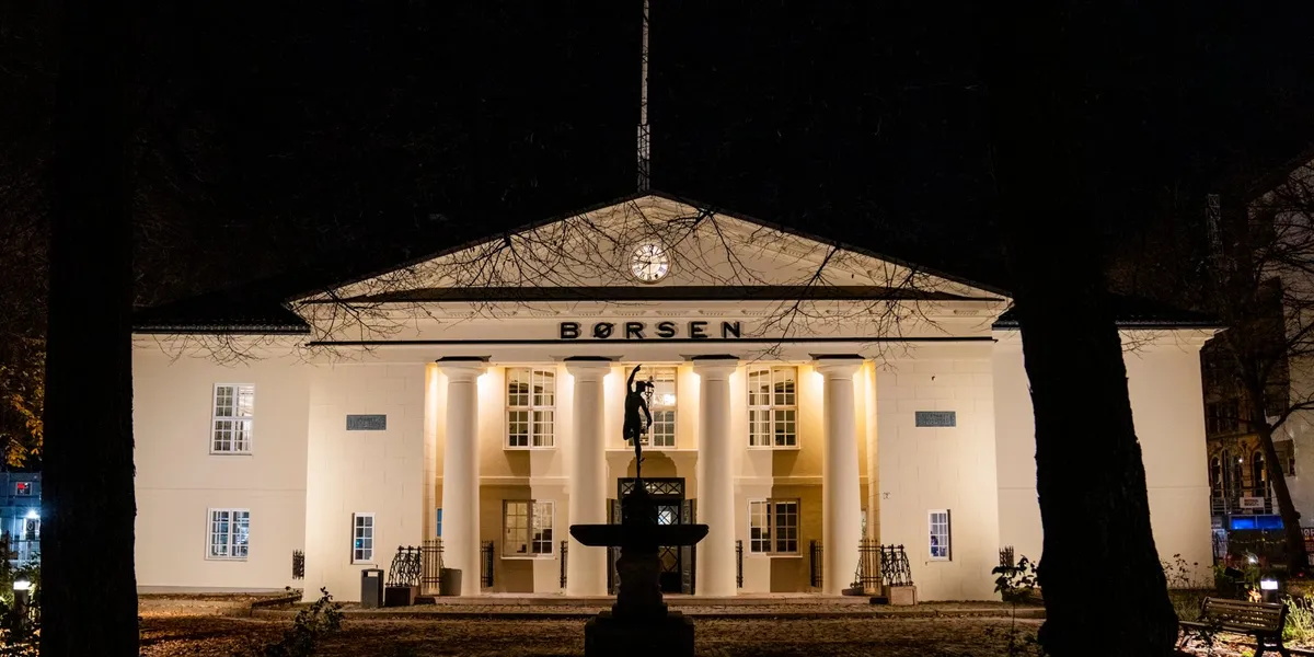 Oslo Børs vingler i starten – store reaksjoner i enkeltselskaper