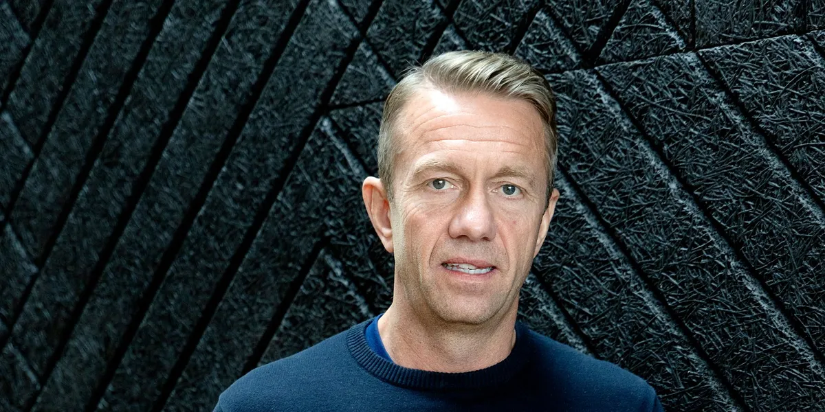 Fikk sparken etter puppebilde – vant i retten