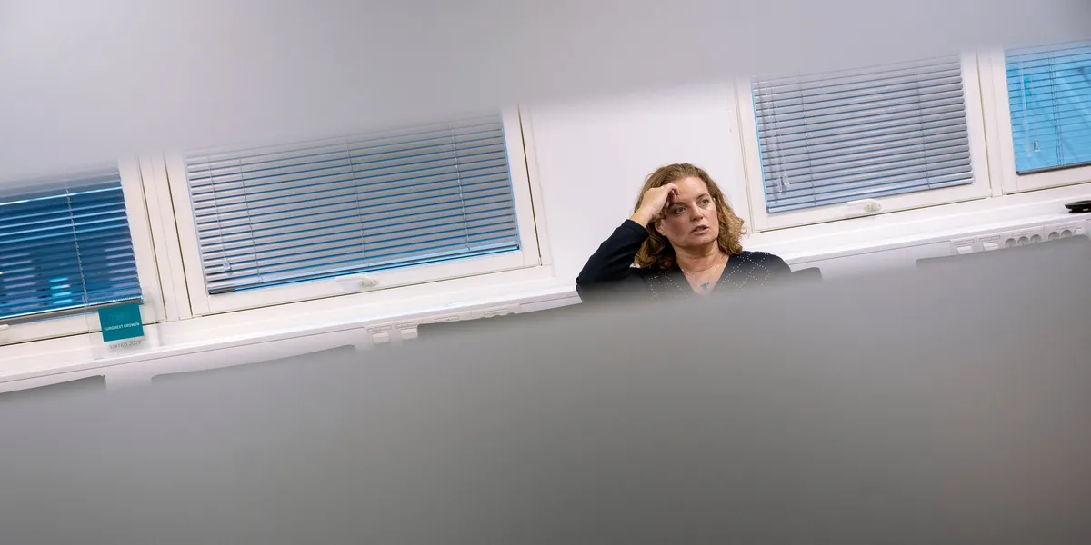 Investorene tror dessverre ikke på hennes forklaring om skatteplanlegging