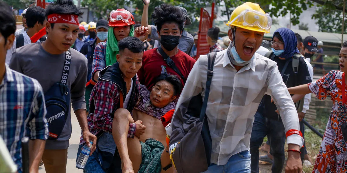 Ber om granskning av Myanmar-exit – Telenor ga juntaen data 519 ganger