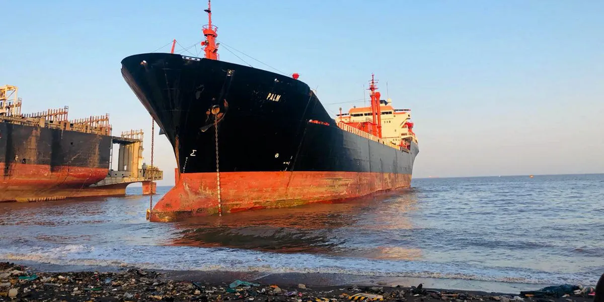 Petrobras tanker trio finally heads to Alang as scrap prices plummet