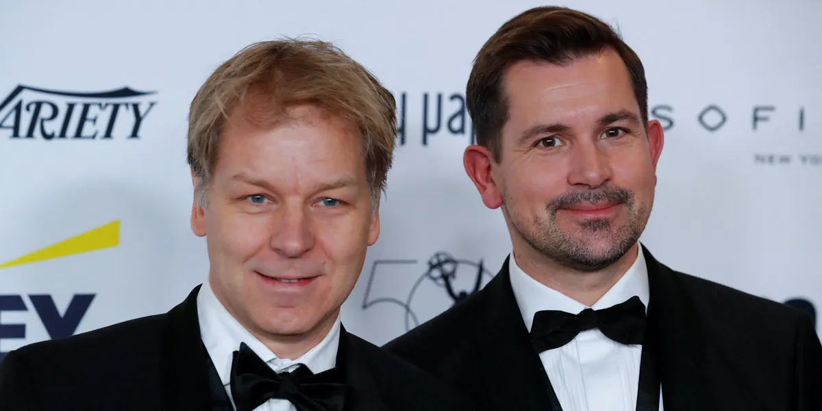 Humortrio har tjent 150 mill. på fem år
