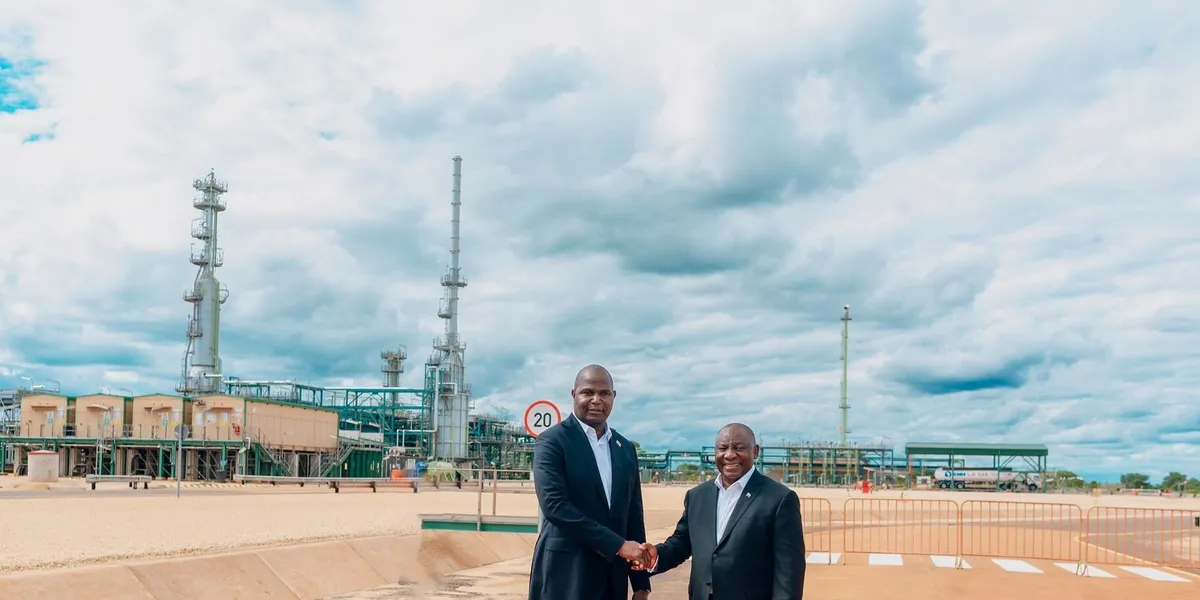 Presidents launch critical gas plant in Mozambique
