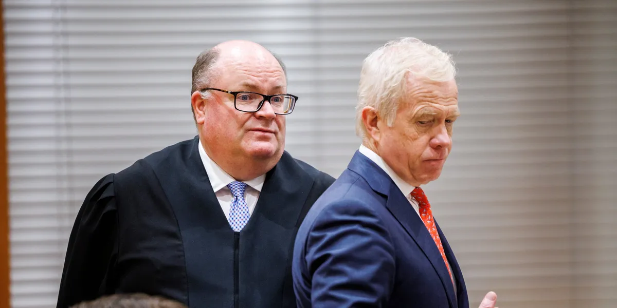 Sveaas' våpendrager i retten: – Ble rimelig sjokkerte