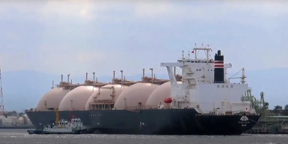 NYK floats 25-year-old LNG steamship for demolition sale