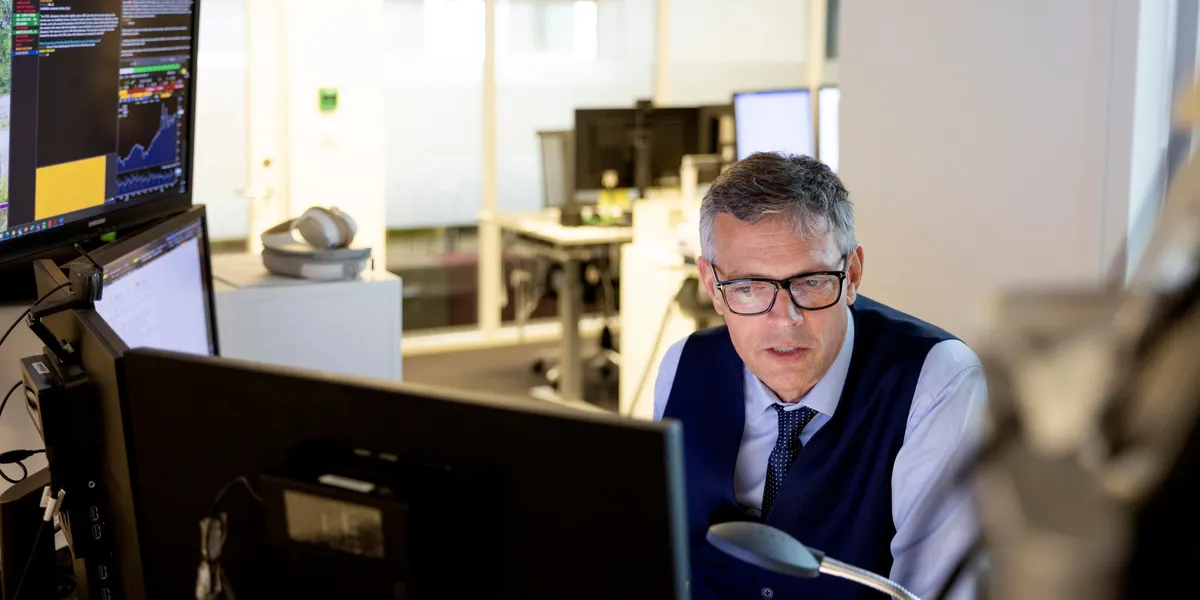 Trumps fredsforslag sender oljeprisen nedover – analysesjef tror ikke fallet er ferdig