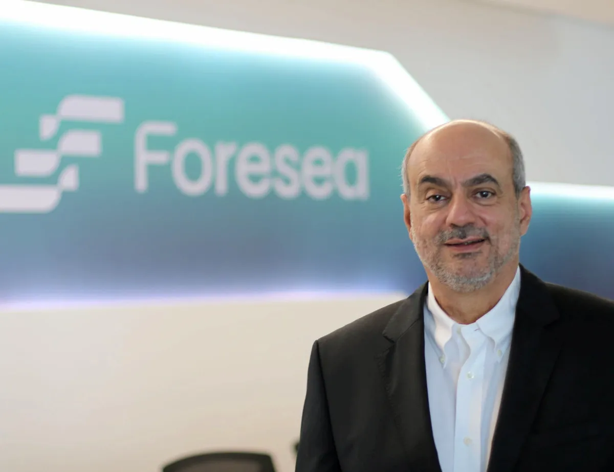 Petrobras hires another drillship for work at two oil fields offshore  Brazil - Offshore Energy, image size:1200x923