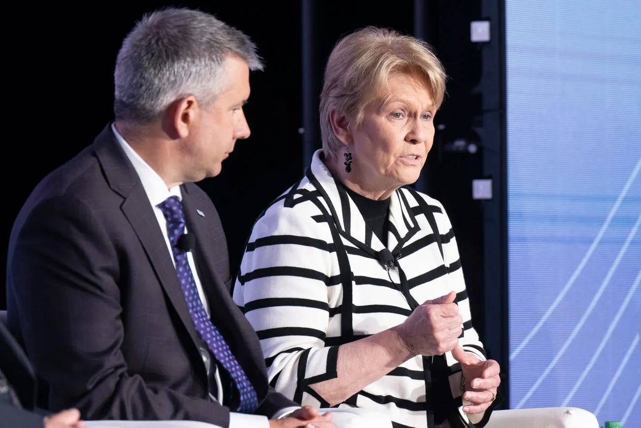 Vicki Hollub and Erik Milito