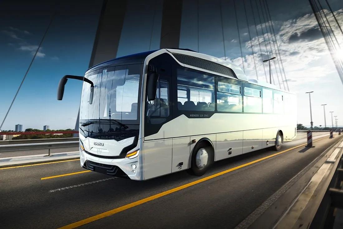 A CNG-powered version of Anadolu Isuzu's 13-metre Kendo intercity bus model, one of which will be converted to run on Cummin's hydrogen internal combustion engine