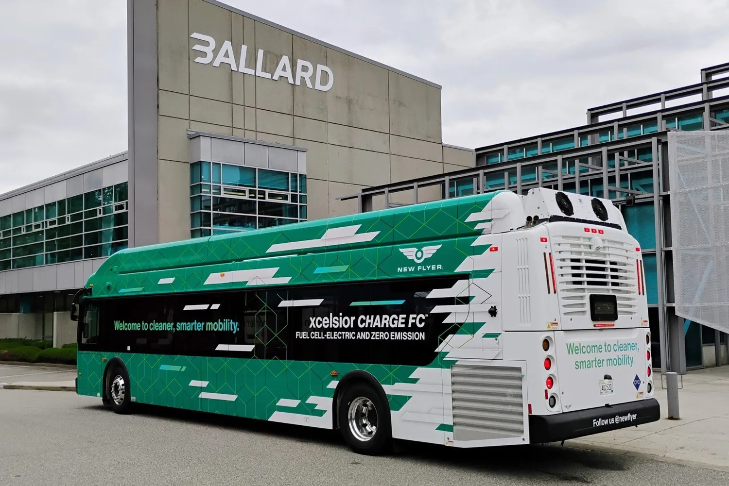 A hydrogen-powered bus using Ballard fuel cells outside the Ballard offices