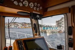 Dragkampen om lakseselskapet NTS har vært den store snakkisen i Rørvik i flere uker. Det er små forhold, og alle kjenner noen som jobber i selskapet.