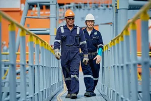 Los salarios de los marineros siguen aumentando.